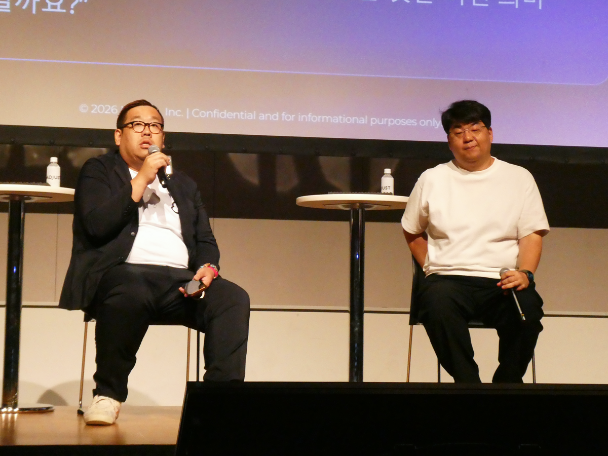 左からMoloco合同会社の長島大介氏、NEXONのキム・ホヨン氏